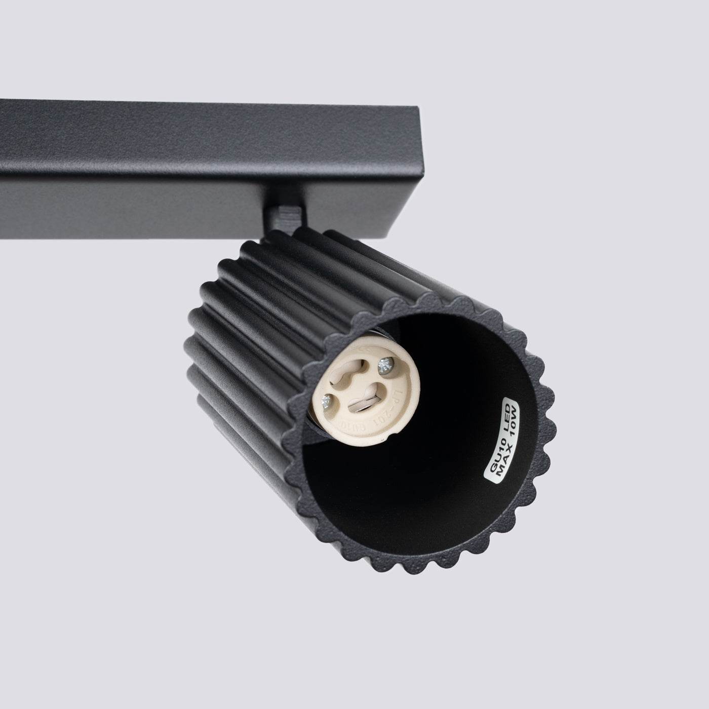 Laelamp Karbon 4L Must GU10 - BrighteNova