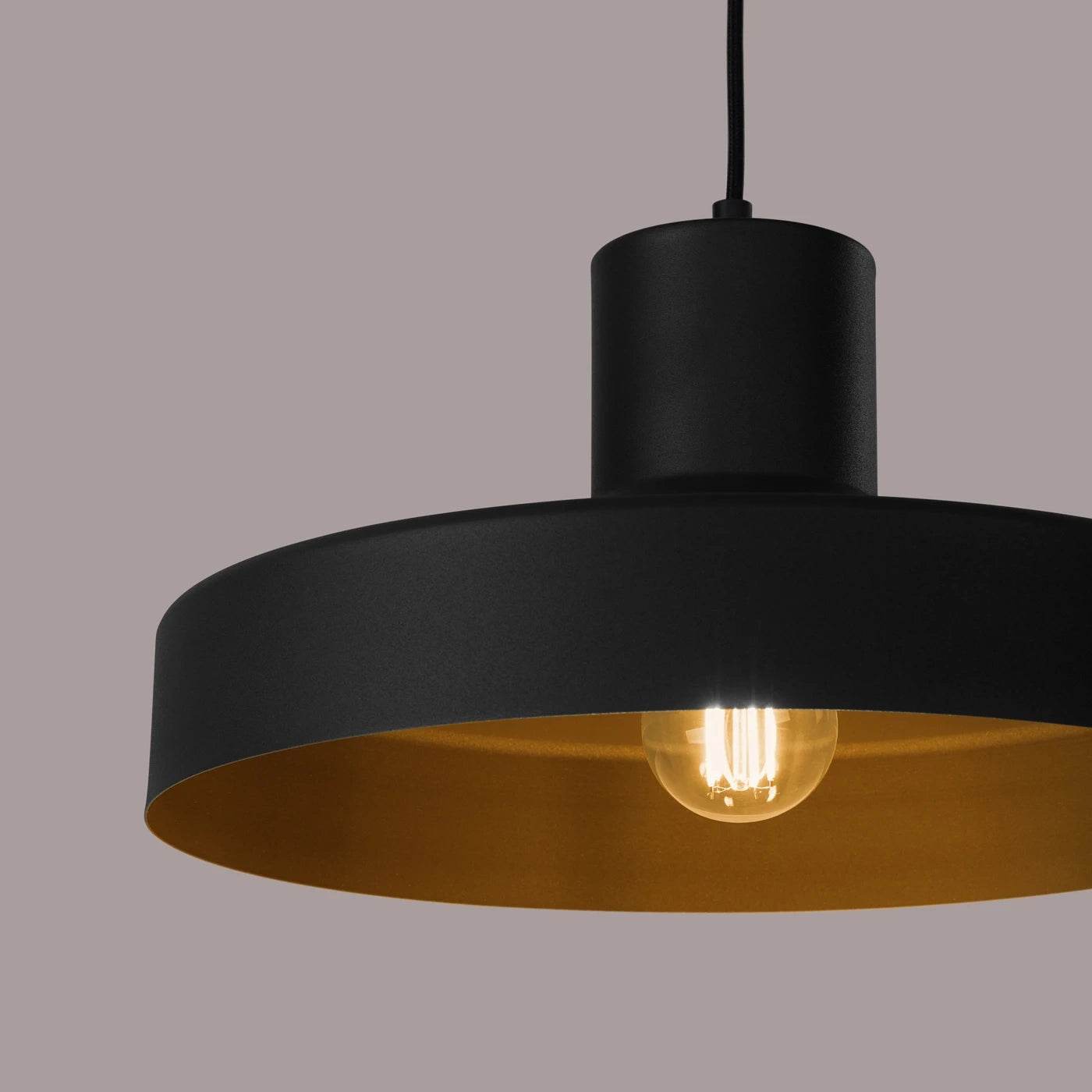 Ripplamp Bilo Must E27 - BrighteNova