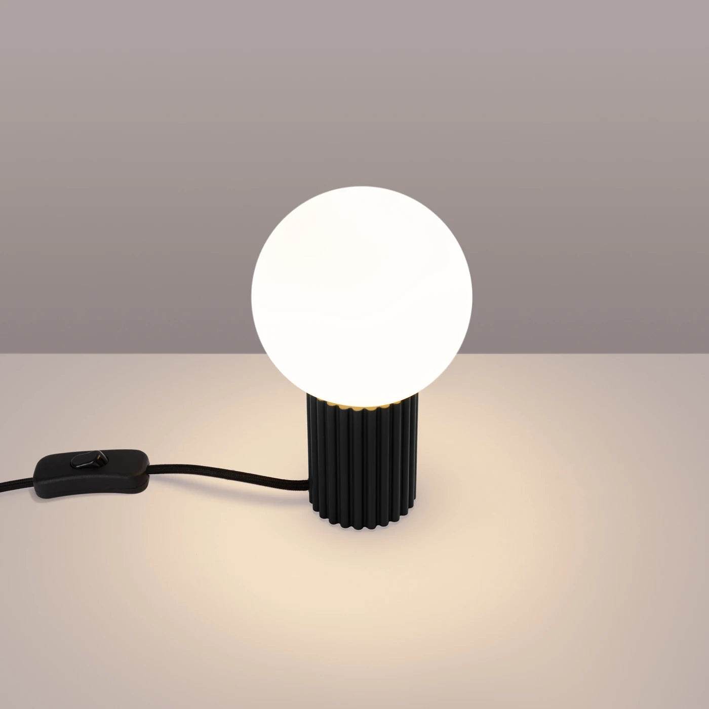 Laualamp Halo Lülitiga Must G9 - BrighteNova