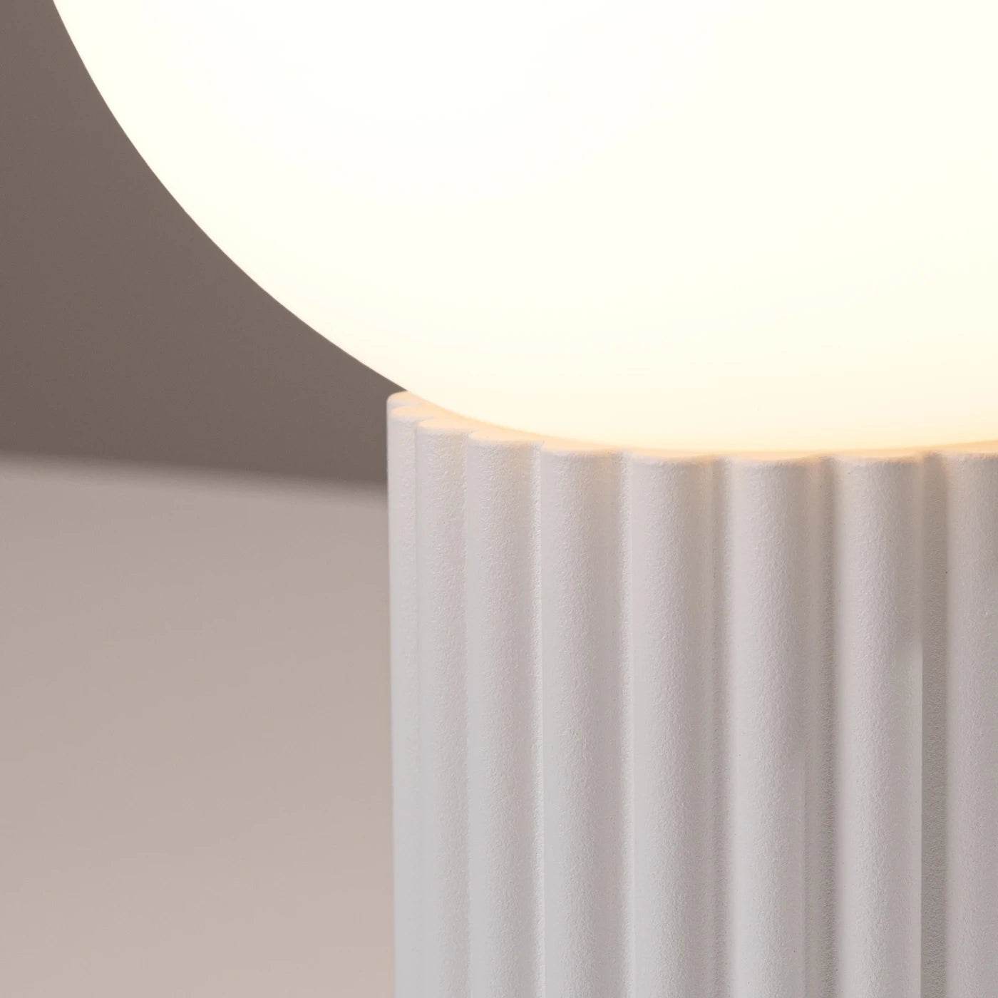 Laualamp Halo Lülitiga Valge G9 - BrighteNova