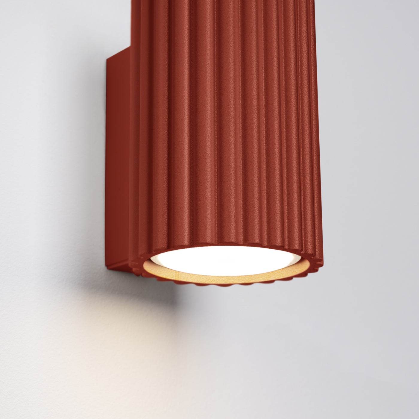 Seinalamp Karbon 10 Punane Ooker GU10 - BrighteNova