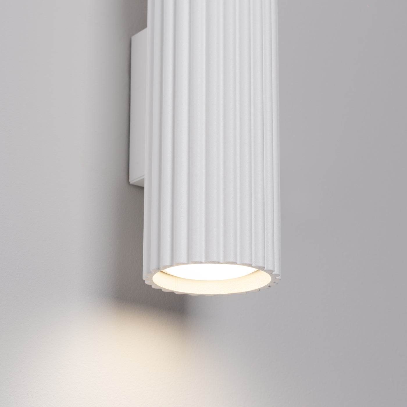 Seinalamp Karbon 20 Valge GU10 - BrighteNova